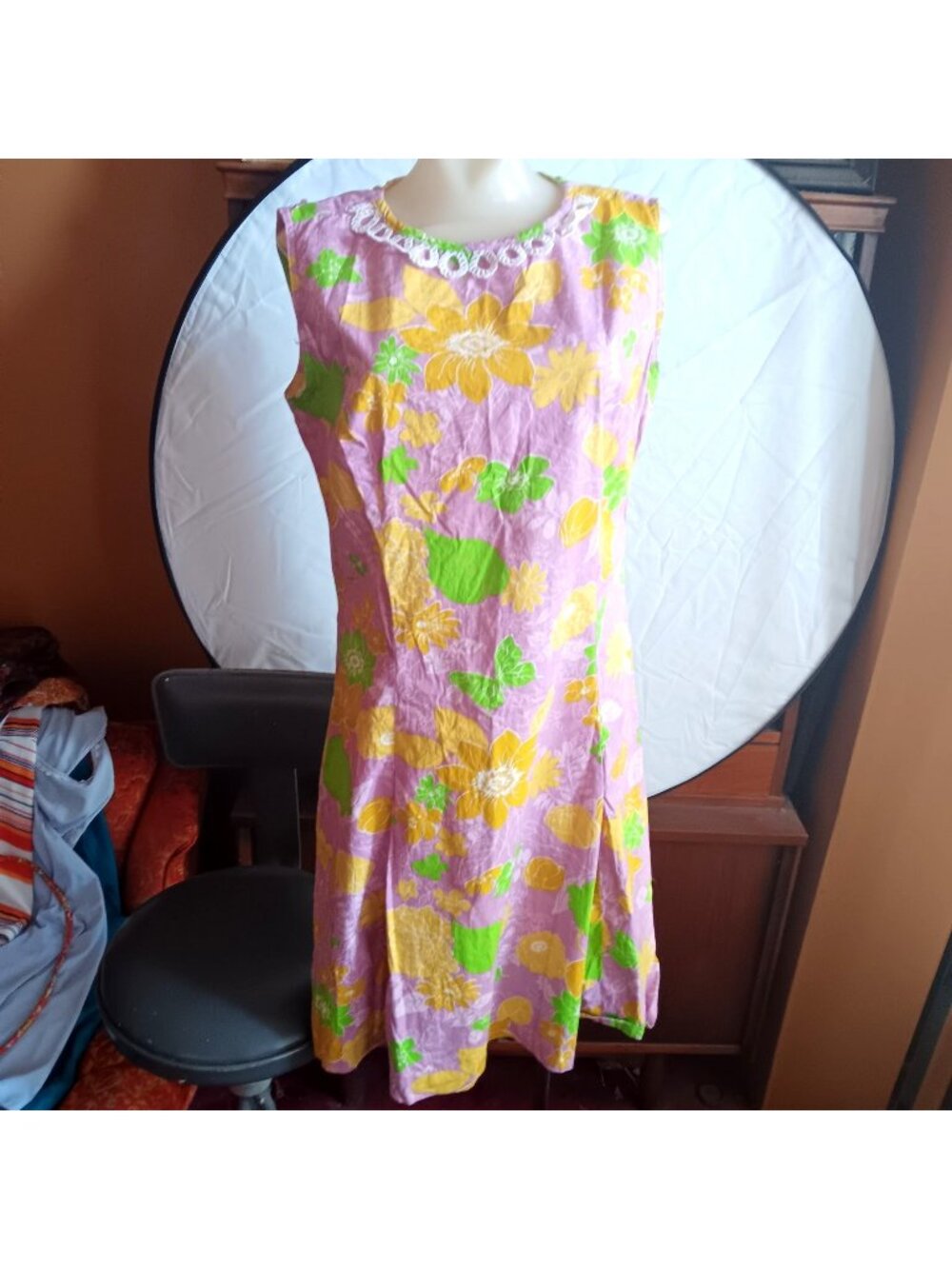 Vintage Women's Shift Dress Medium 12 1960s NPC Fashions Sleeveless Floral